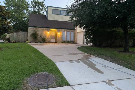Brick home concrete cleaning rocky knoll drive