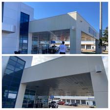 Dealership Buildings, Walkways, and Window Cleaning in Rosenberg, TX 3