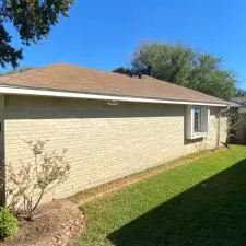 Roof and Driveway Cleaning in Katy, TX 5